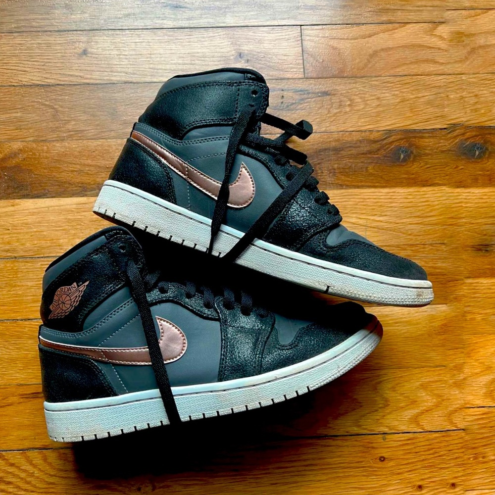 Retro Air jordan’s.